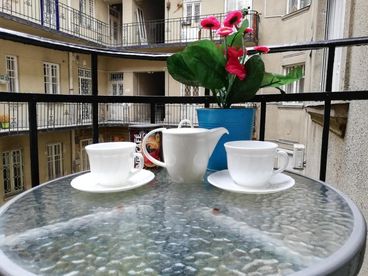 Pannonia Budapest Center Deluxe Εξωτερικό φωτογραφία