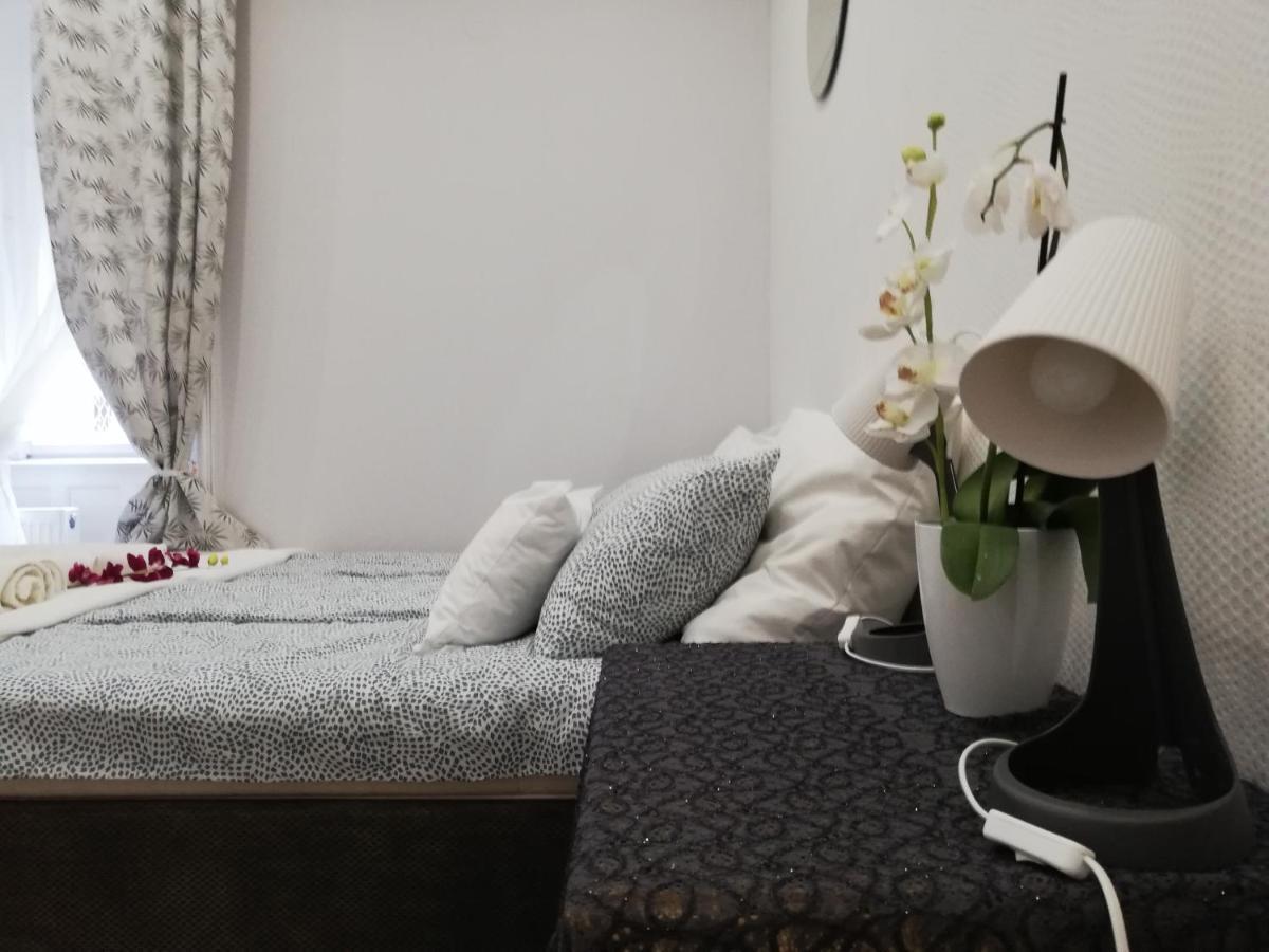 Pannonia Budapest Center Deluxe Εξωτερικό φωτογραφία