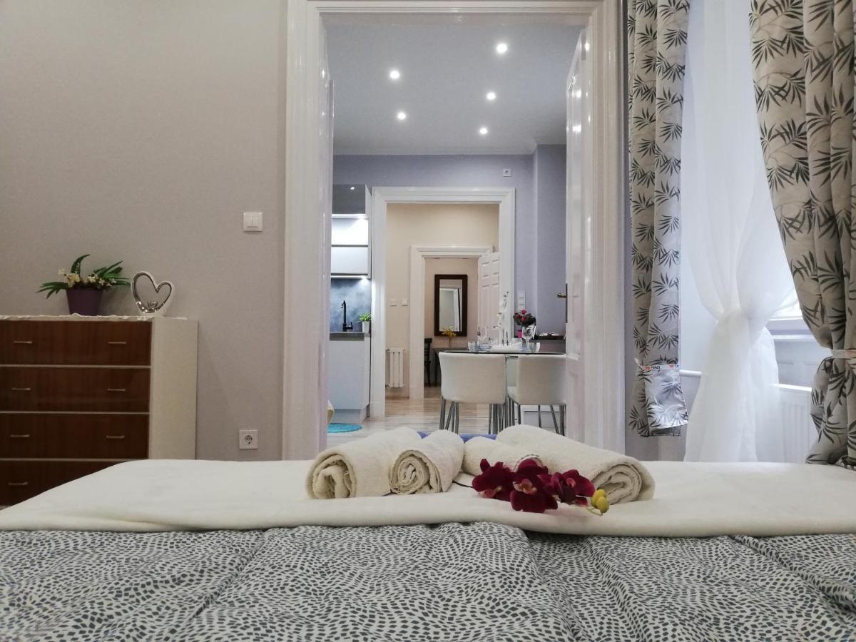 Pannonia Budapest Center Deluxe Εξωτερικό φωτογραφία